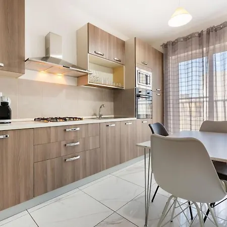 Beautiful, Central With All Amenities + Wifi By 360 Estates *