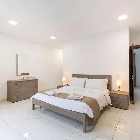 Beautiful, Central With All Amenities + Wifi By 360 Estates *